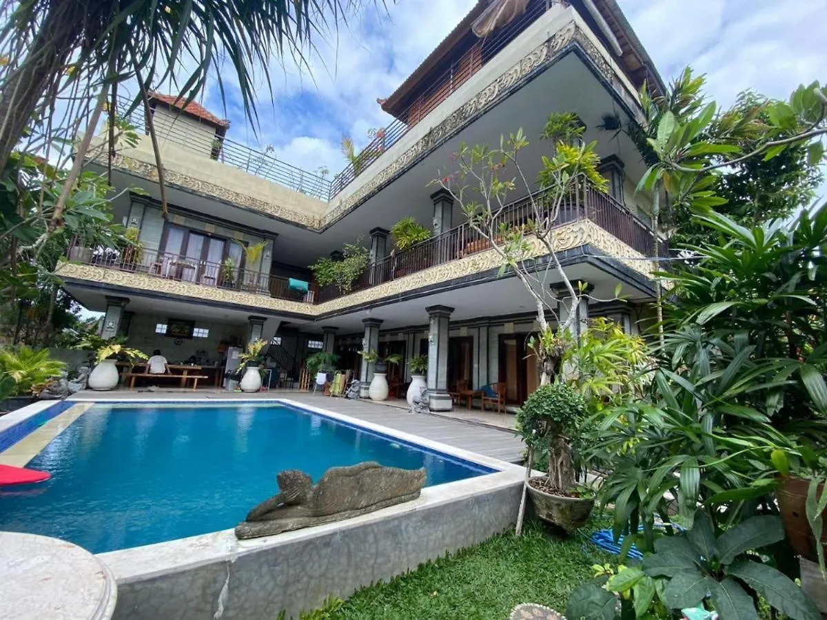 Maison d'hôtes Bali Made Guesthouse Canggu