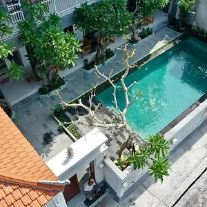 Sandat Living Guest house